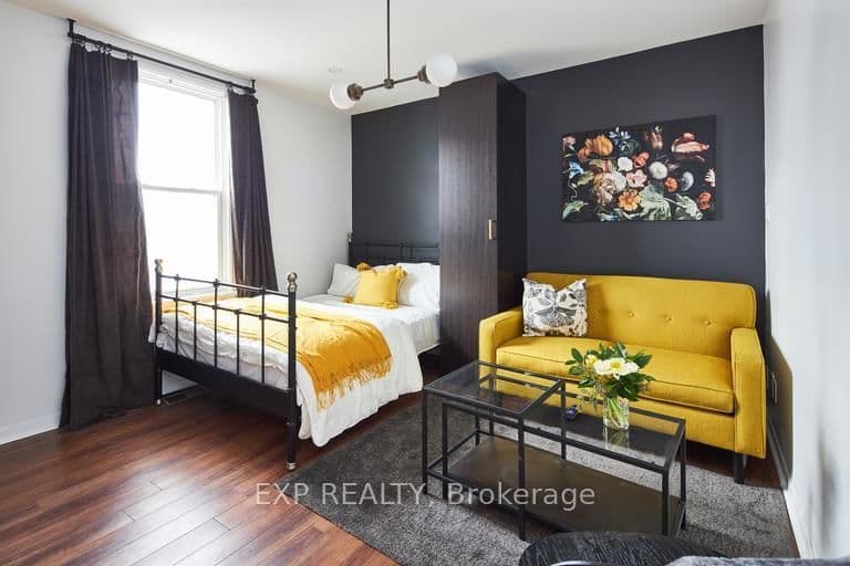 331 Catherine Street, Unit C - Image 1