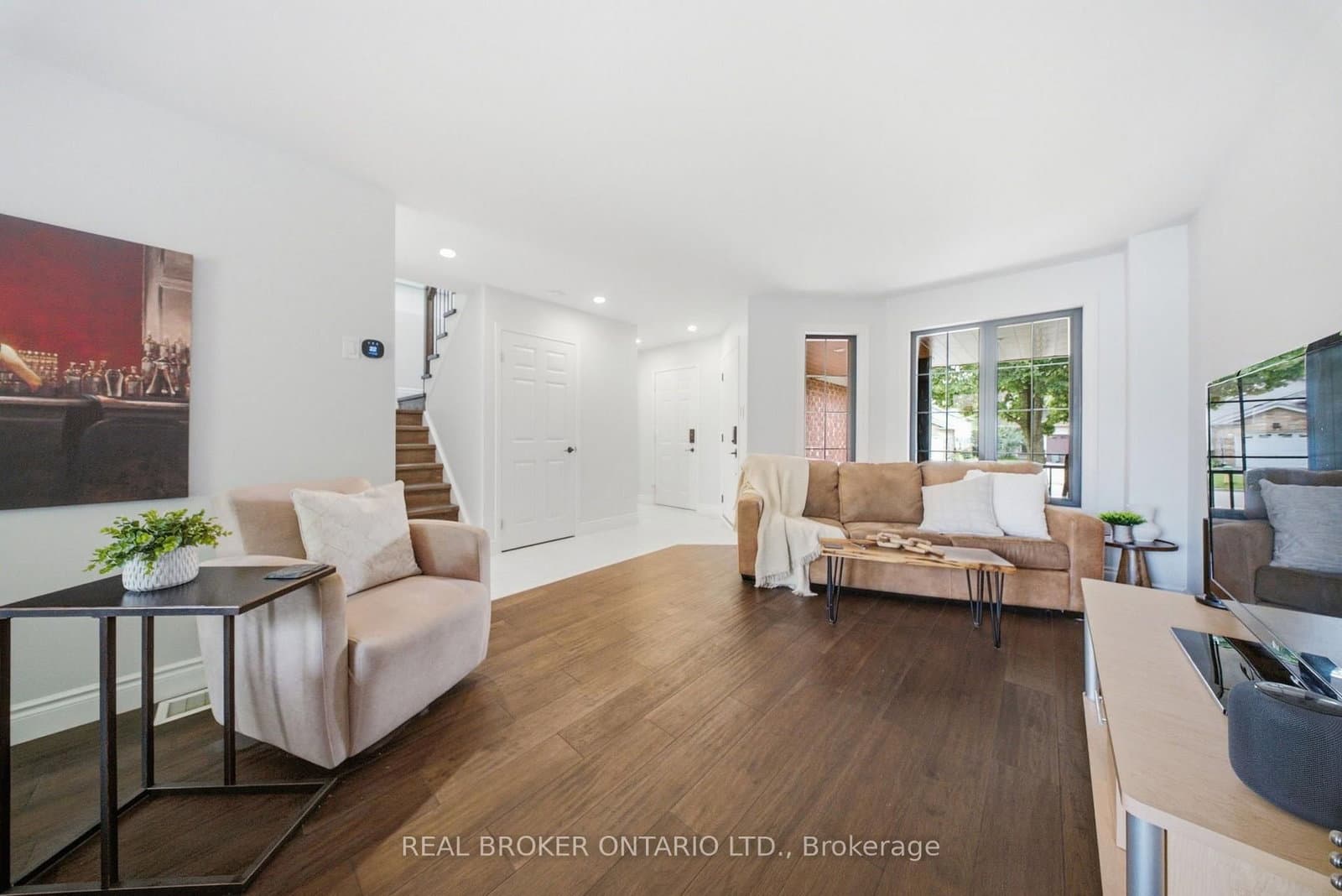 19 Boulder Crescent thumbnail 17