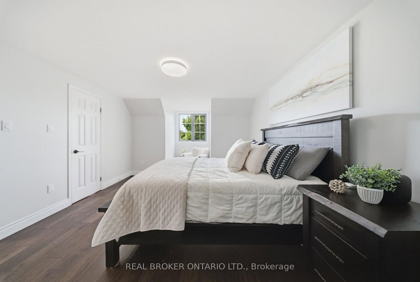 19 Boulder Crescent thumbnail 23