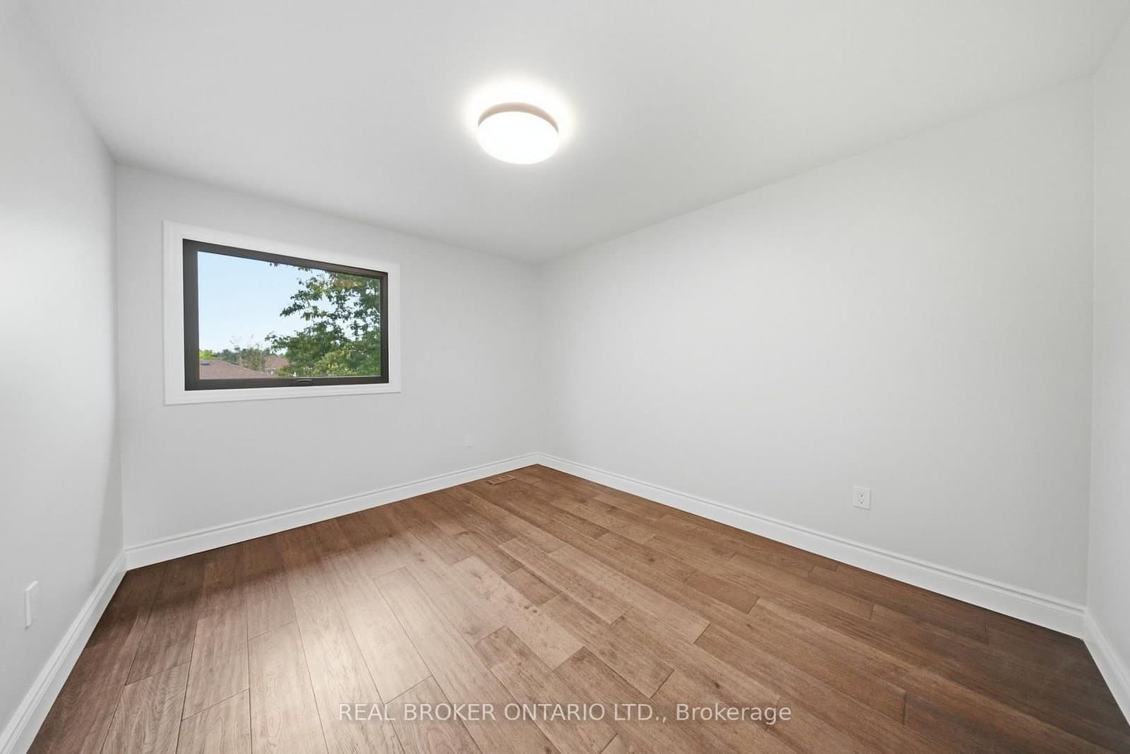 19 Boulder Crescent thumbnail 26