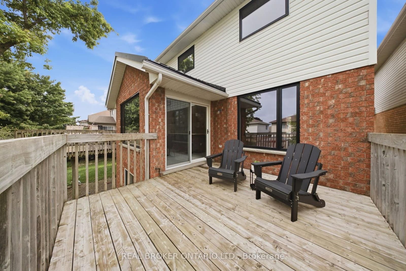 19 Boulder Crescent thumbnail 31