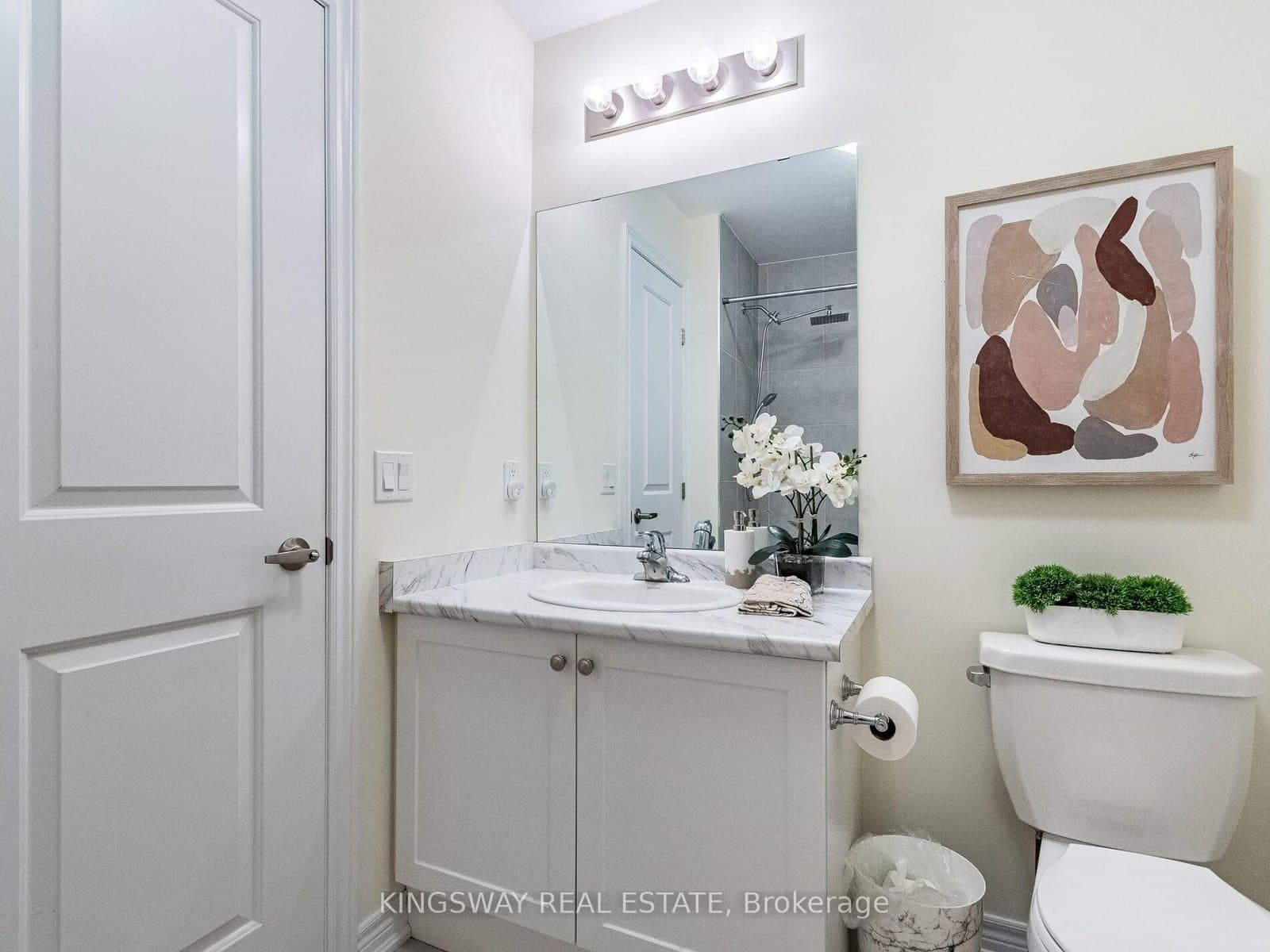 279 Skinner Road N, Unit 2 thumbnail 16