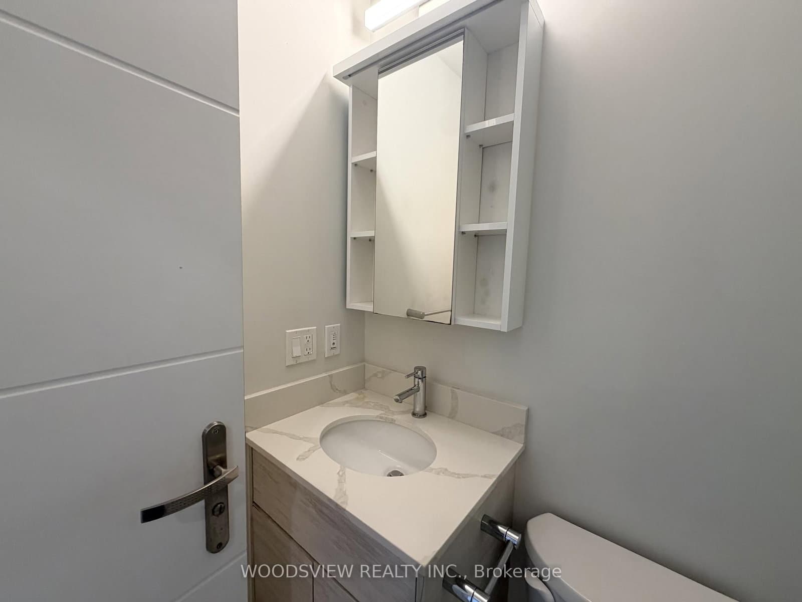60 Frederick Street, Unit 1707 thumbnail 17