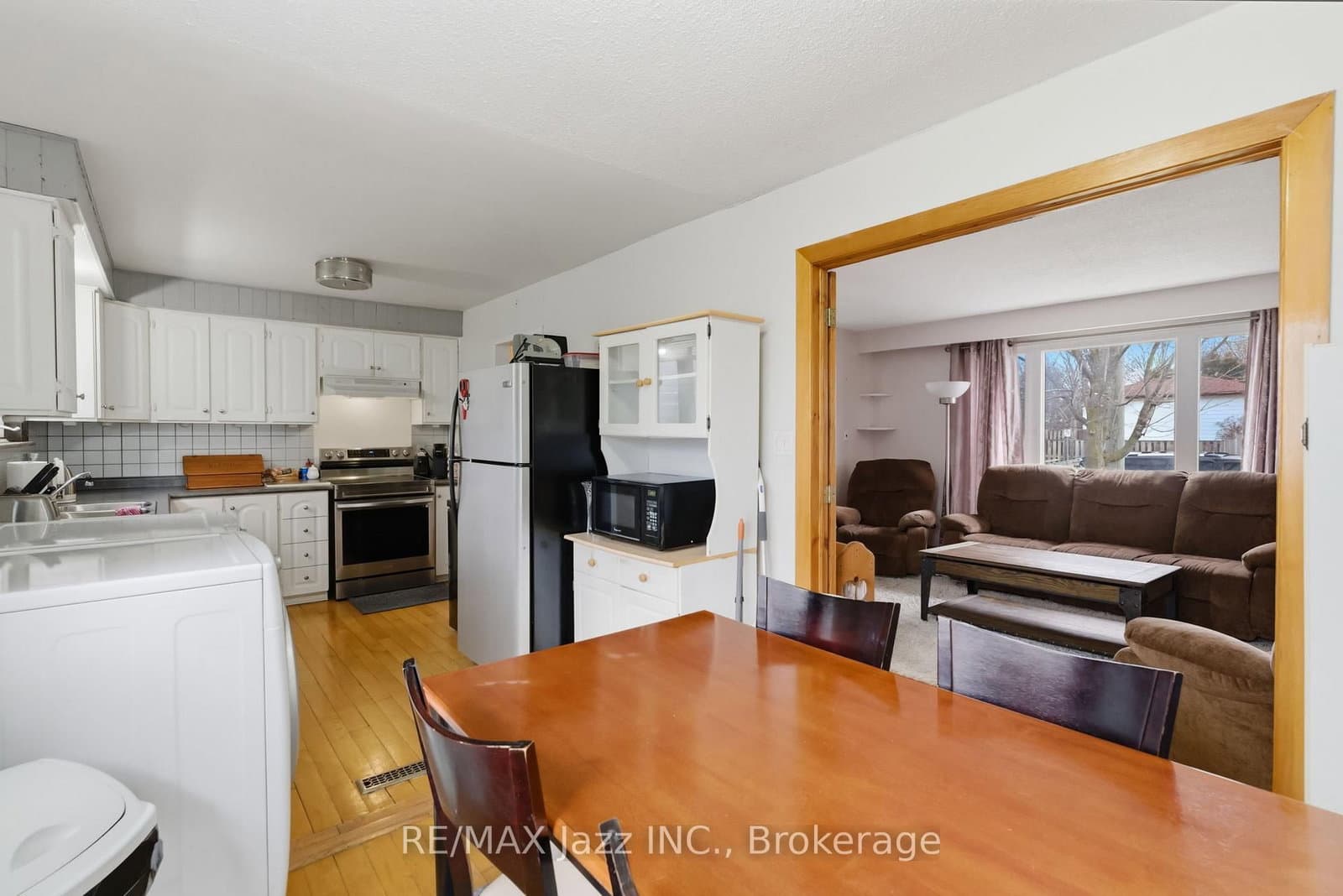 621 Willow Crescent thumbnail 11