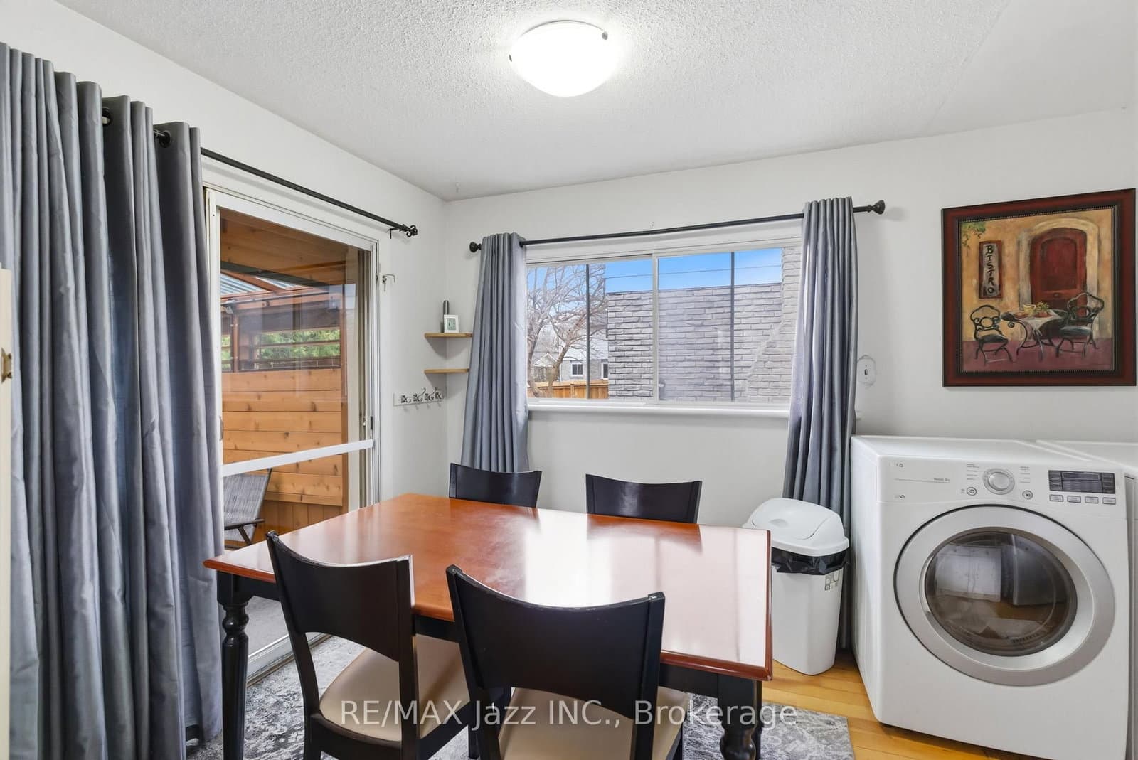 621 Willow Crescent thumbnail 12