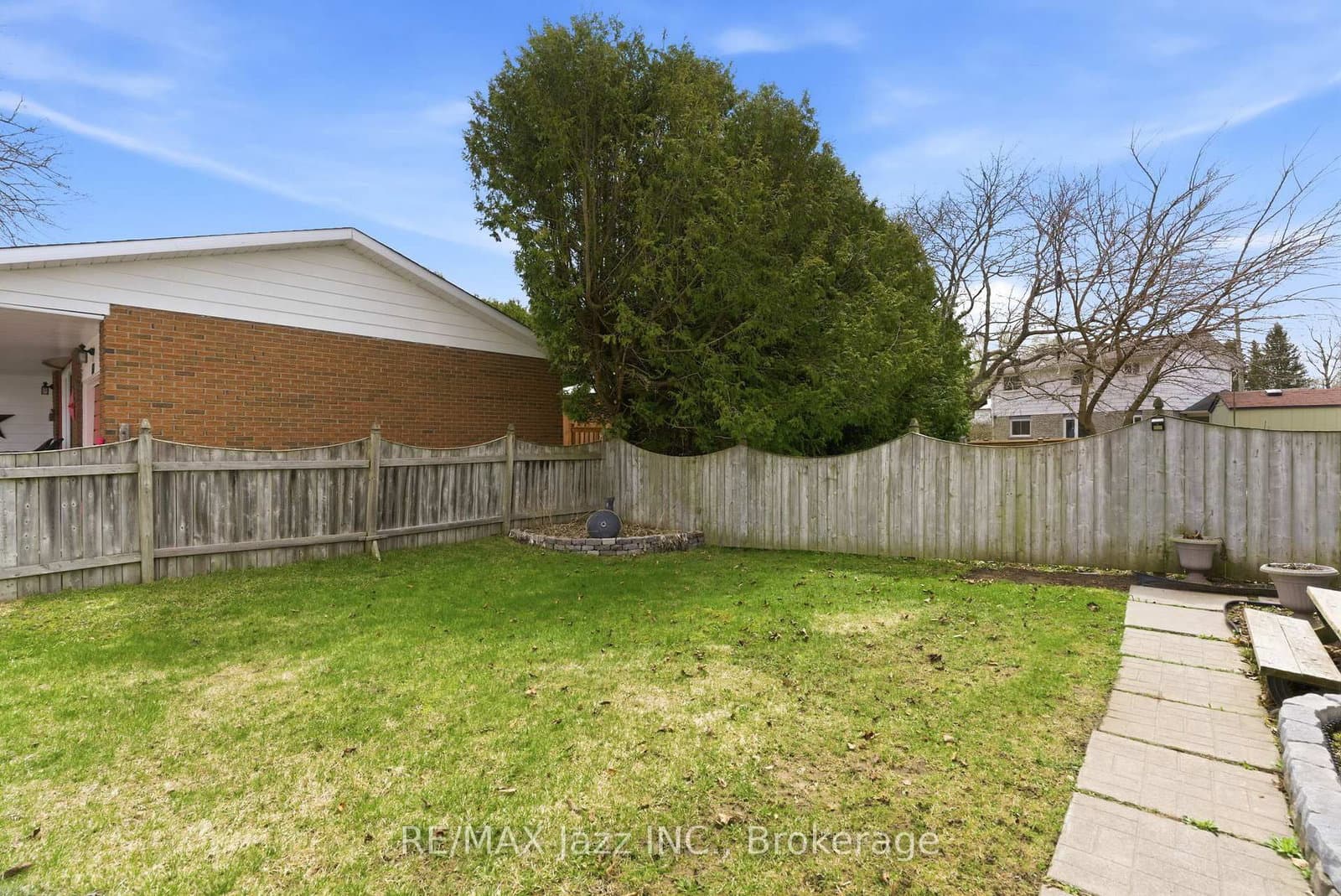 621 Willow Crescent thumbnail 29