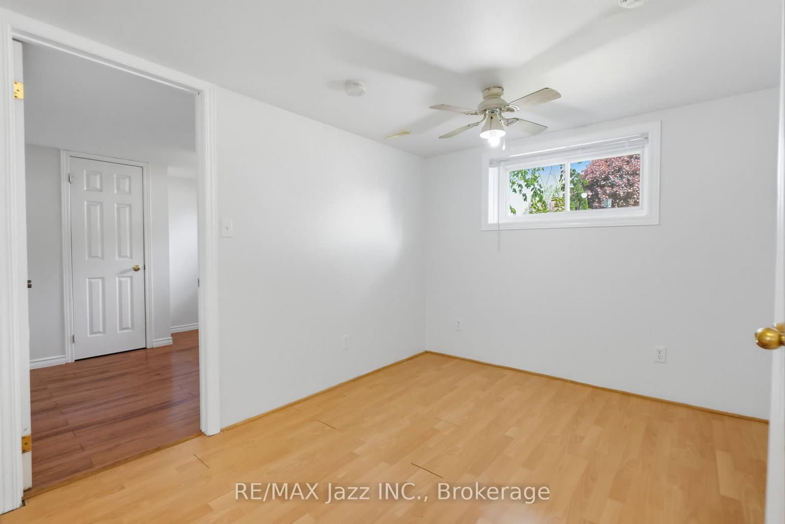 621 Willow Crescent thumbnail 37
