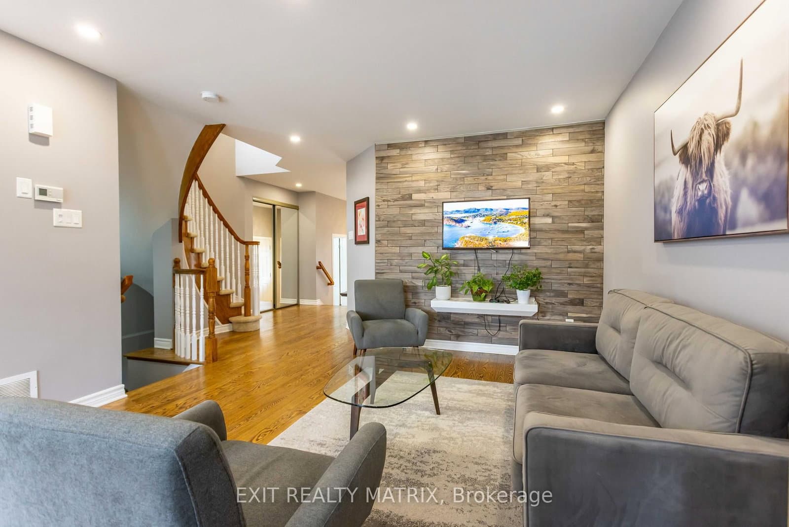 195 Tapley Place thumbnail 8