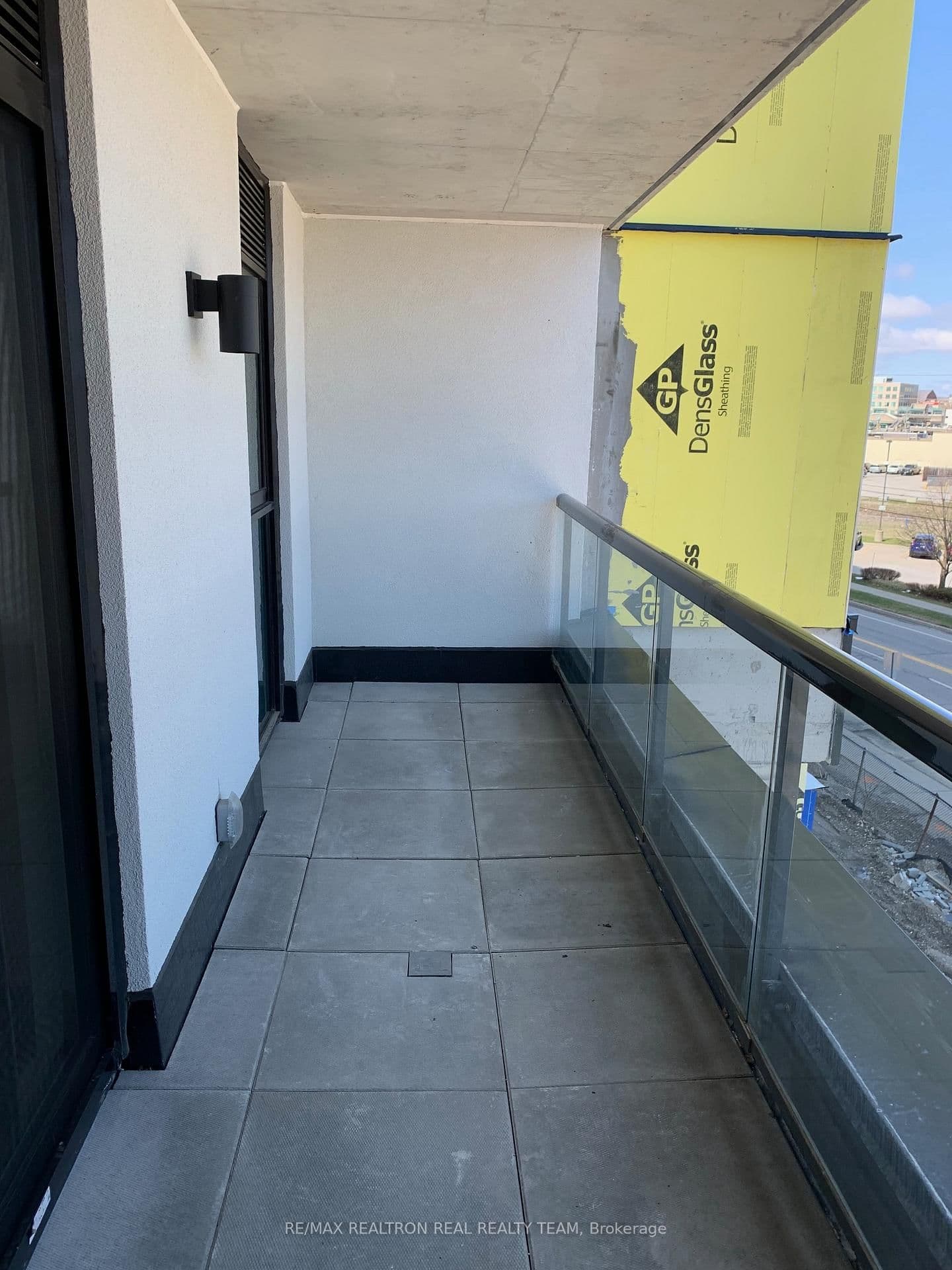 33 Erie Avenue, Unit 306 thumbnail 7