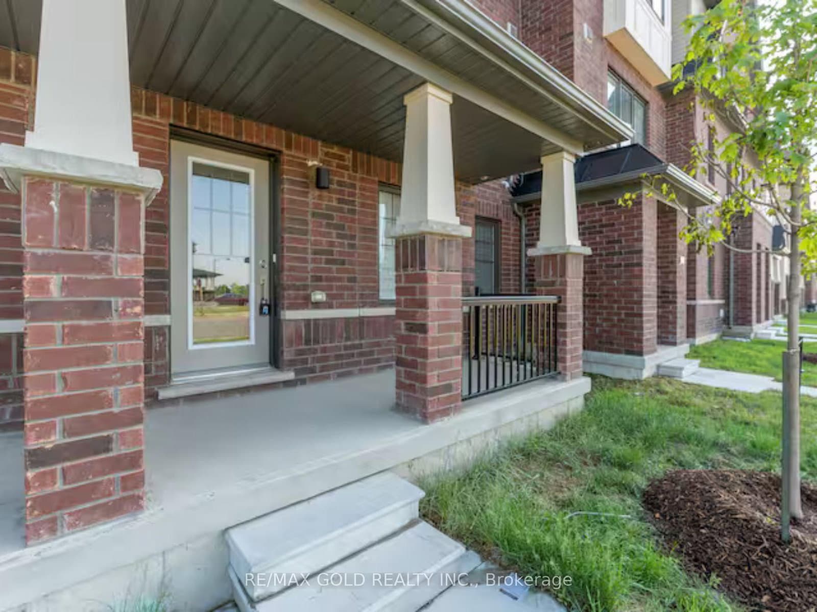 185 Bedrock Drive, Unit 13 thumbnail 2