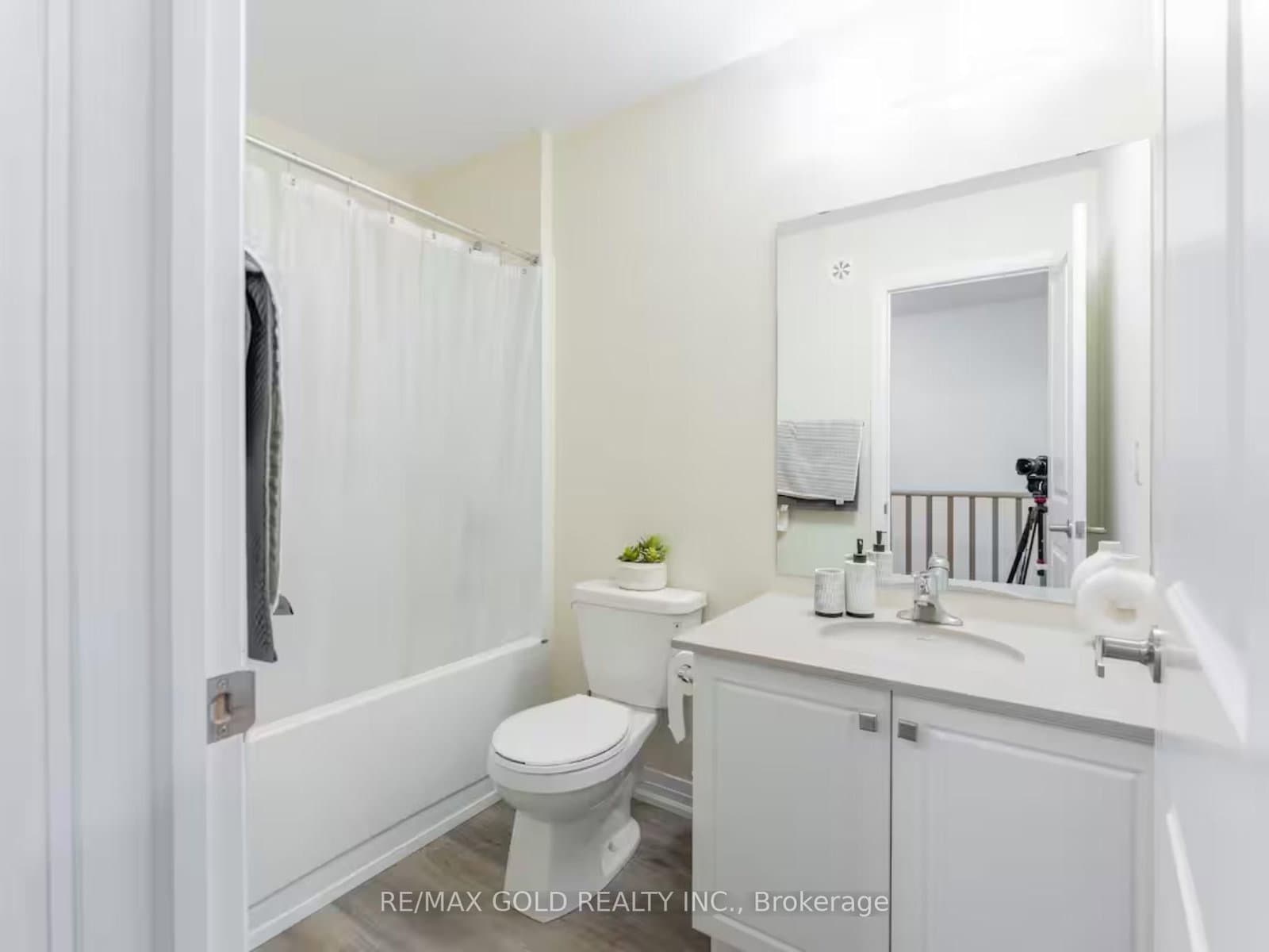 185 Bedrock Drive, Unit 13 thumbnail 30