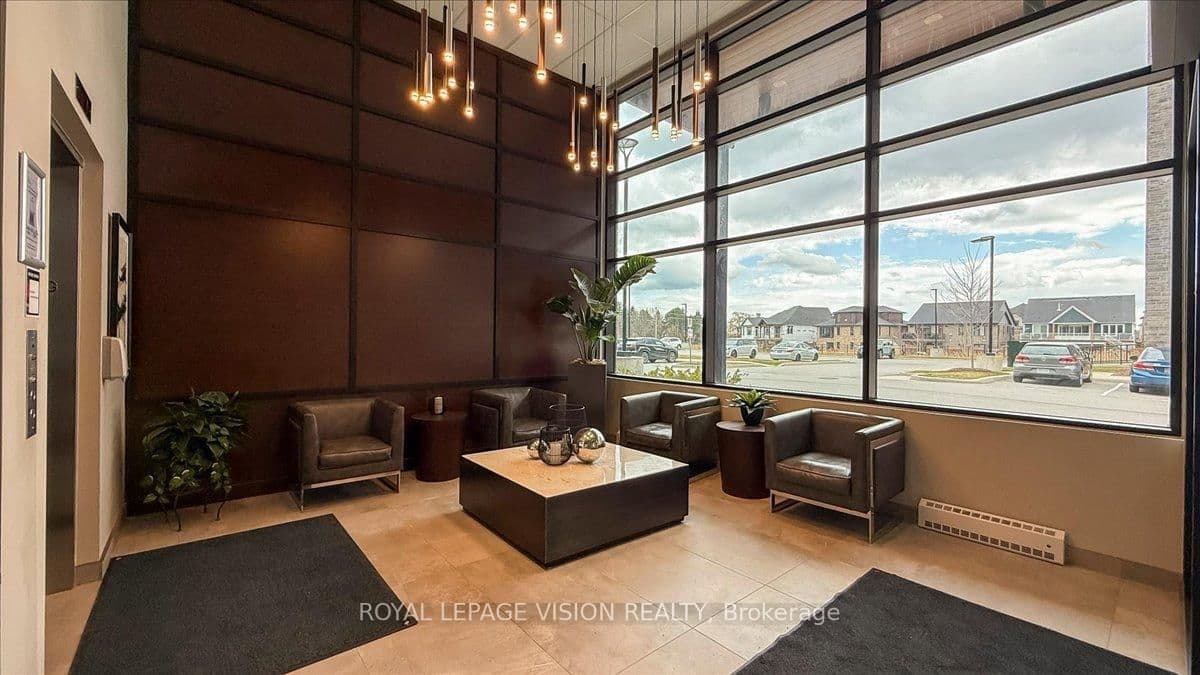 120 Summersides Boulevard, Unit 207 thumbnail 4