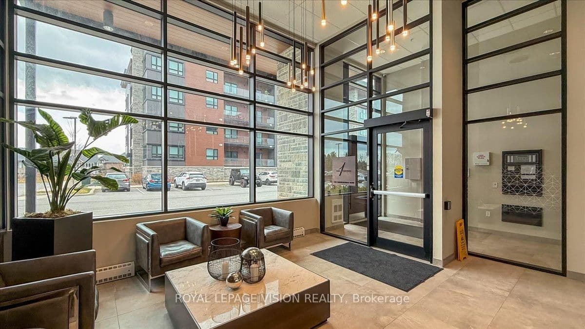 120 Summersides Boulevard, Unit 207 thumbnail 5