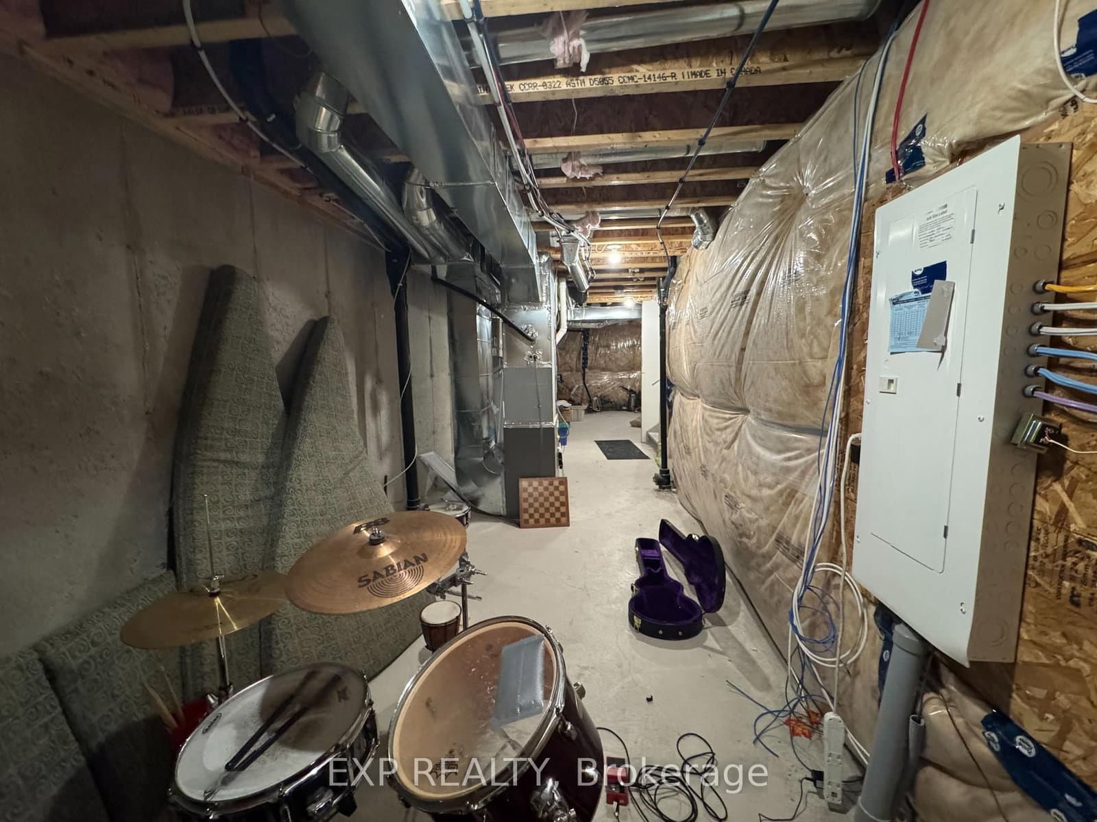 173 Flagg Avenue thumbnail 19