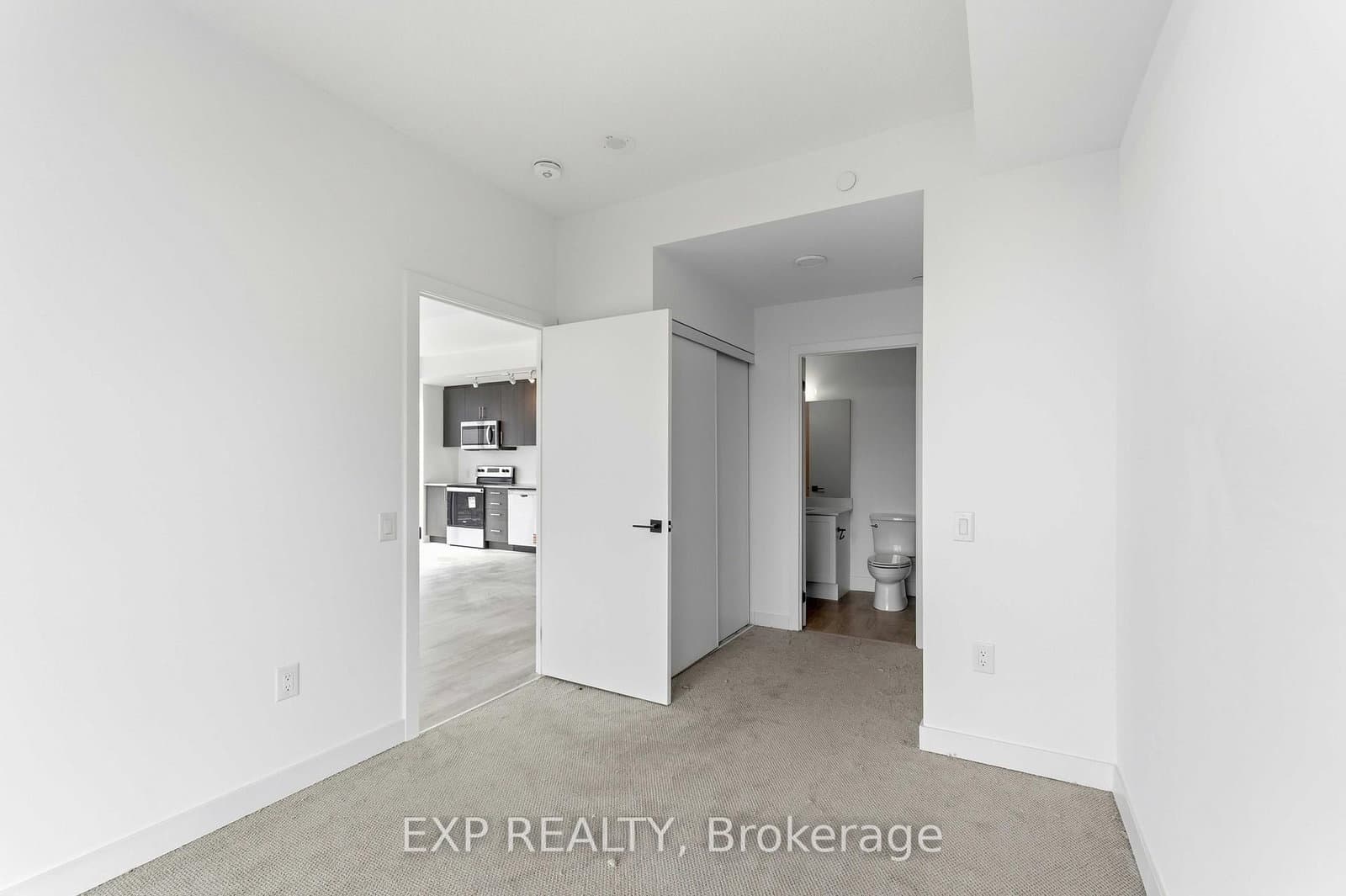 2782 Barton Street E, Unit 1406 thumbnail 14