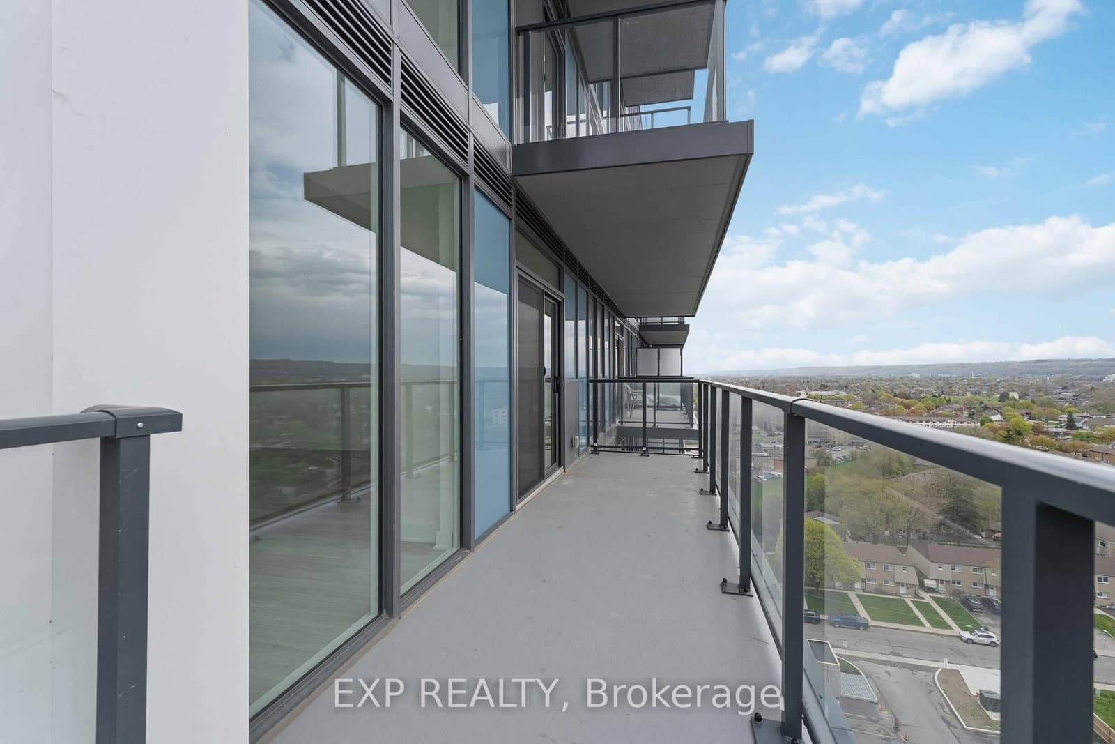 2782 Barton Street E, Unit 1406 thumbnail 16