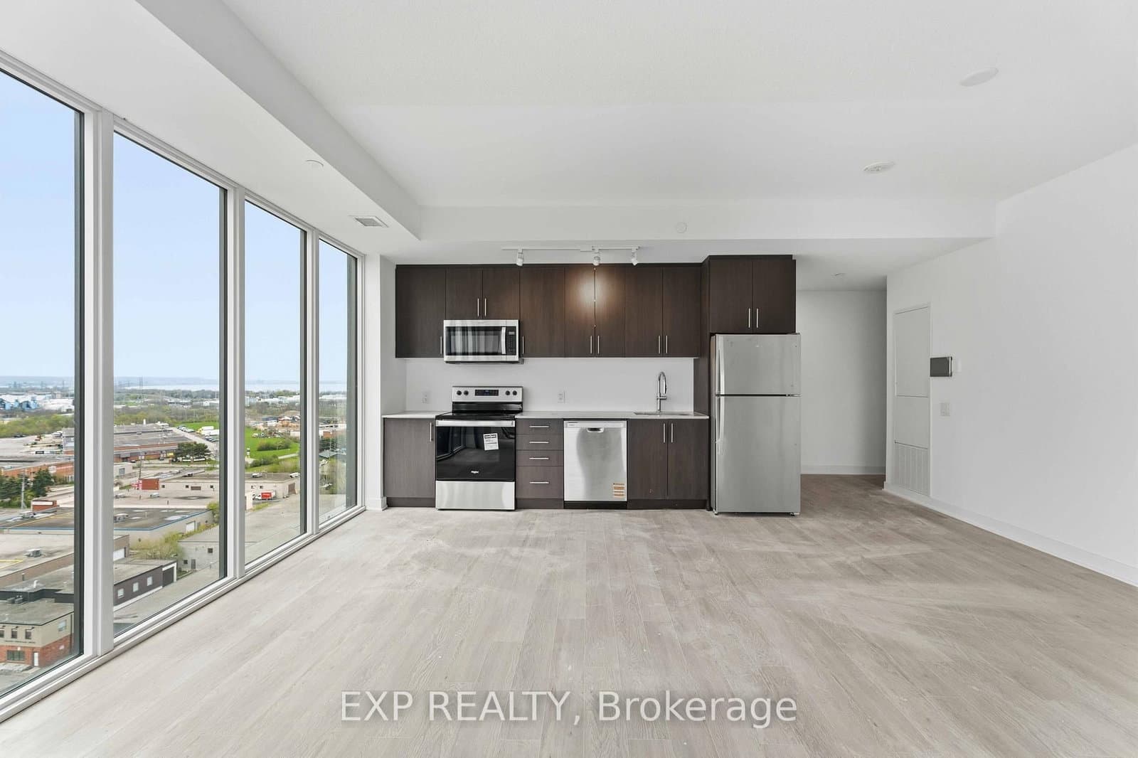 2782 Barton Street E, Unit 1406 thumbnail 5