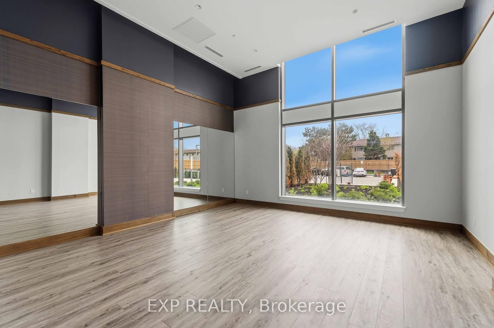 2782 Barton Street E, Unit 1607 thumbnail 7