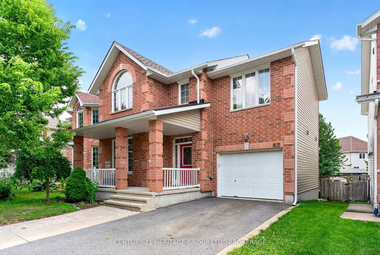 855 Lotus Avenue thumbnail 2