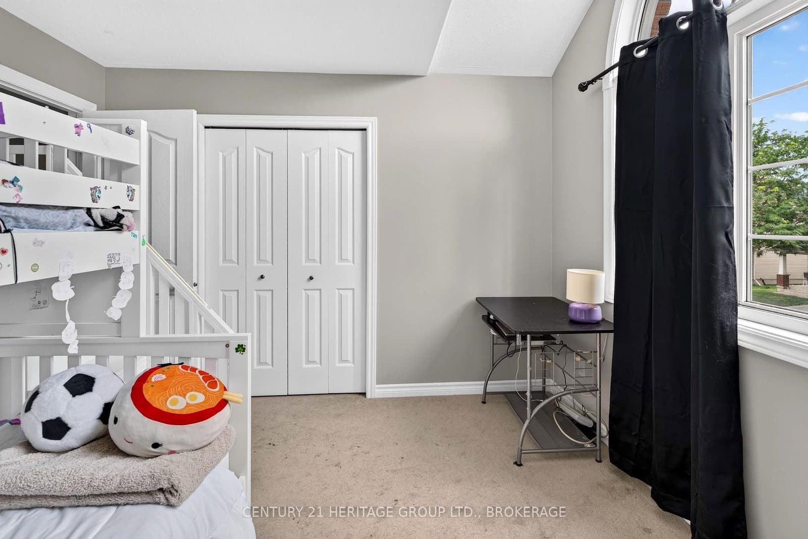 855 Lotus Avenue thumbnail 33