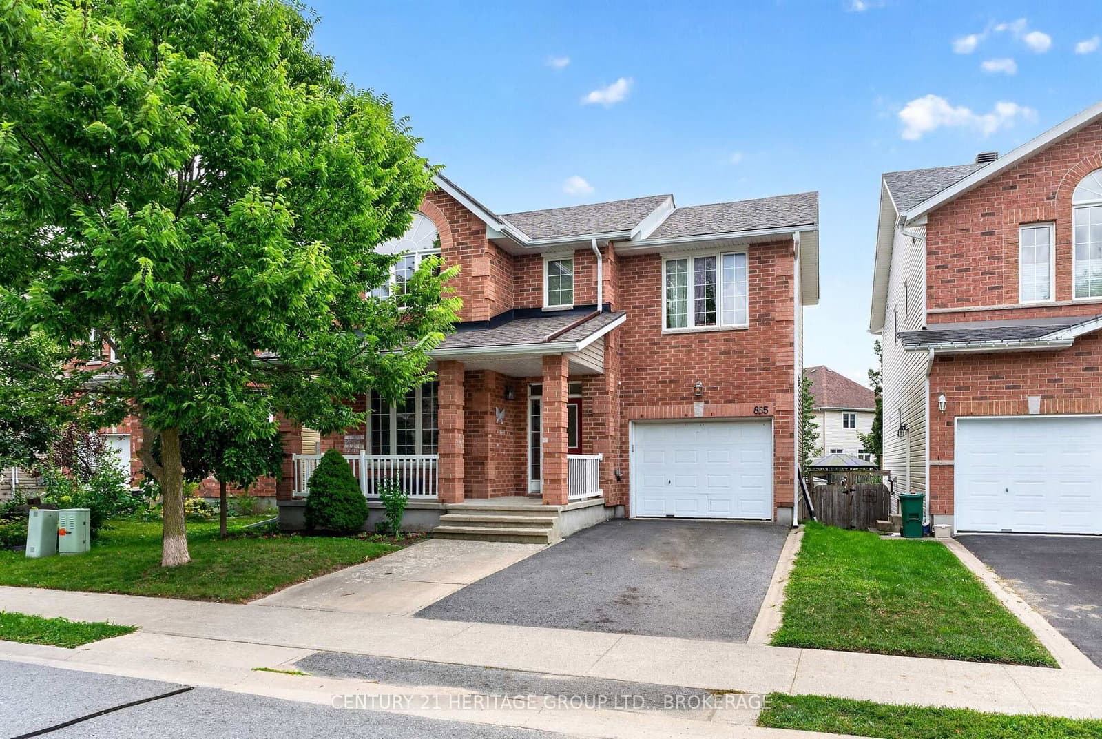 855 Lotus Avenue thumbnail 4