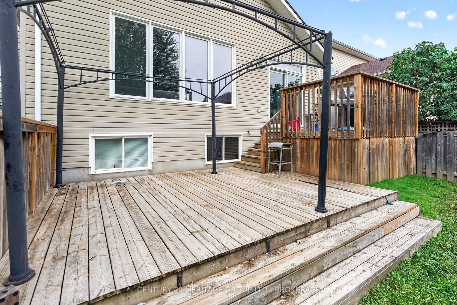 855 Lotus Avenue thumbnail 43