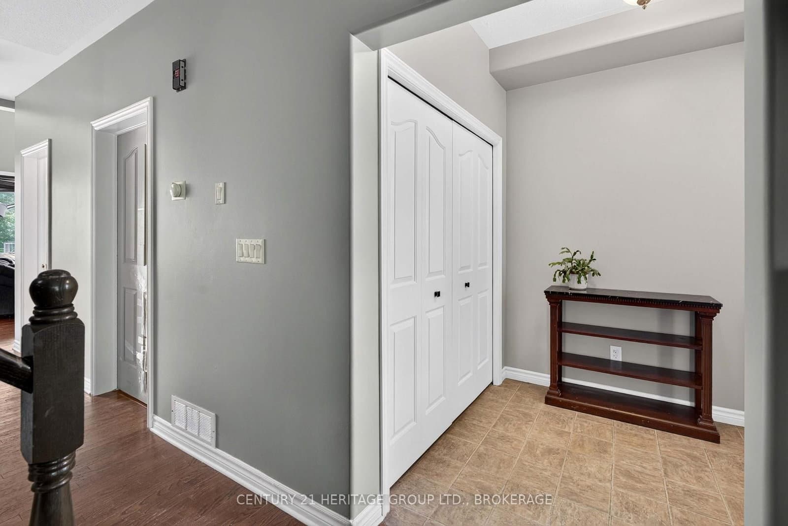 855 Lotus Avenue thumbnail 6