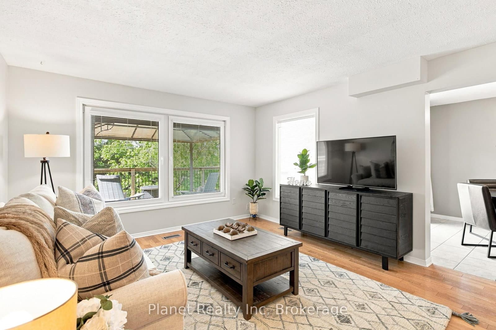 41 Boulder Crescent thumbnail 6