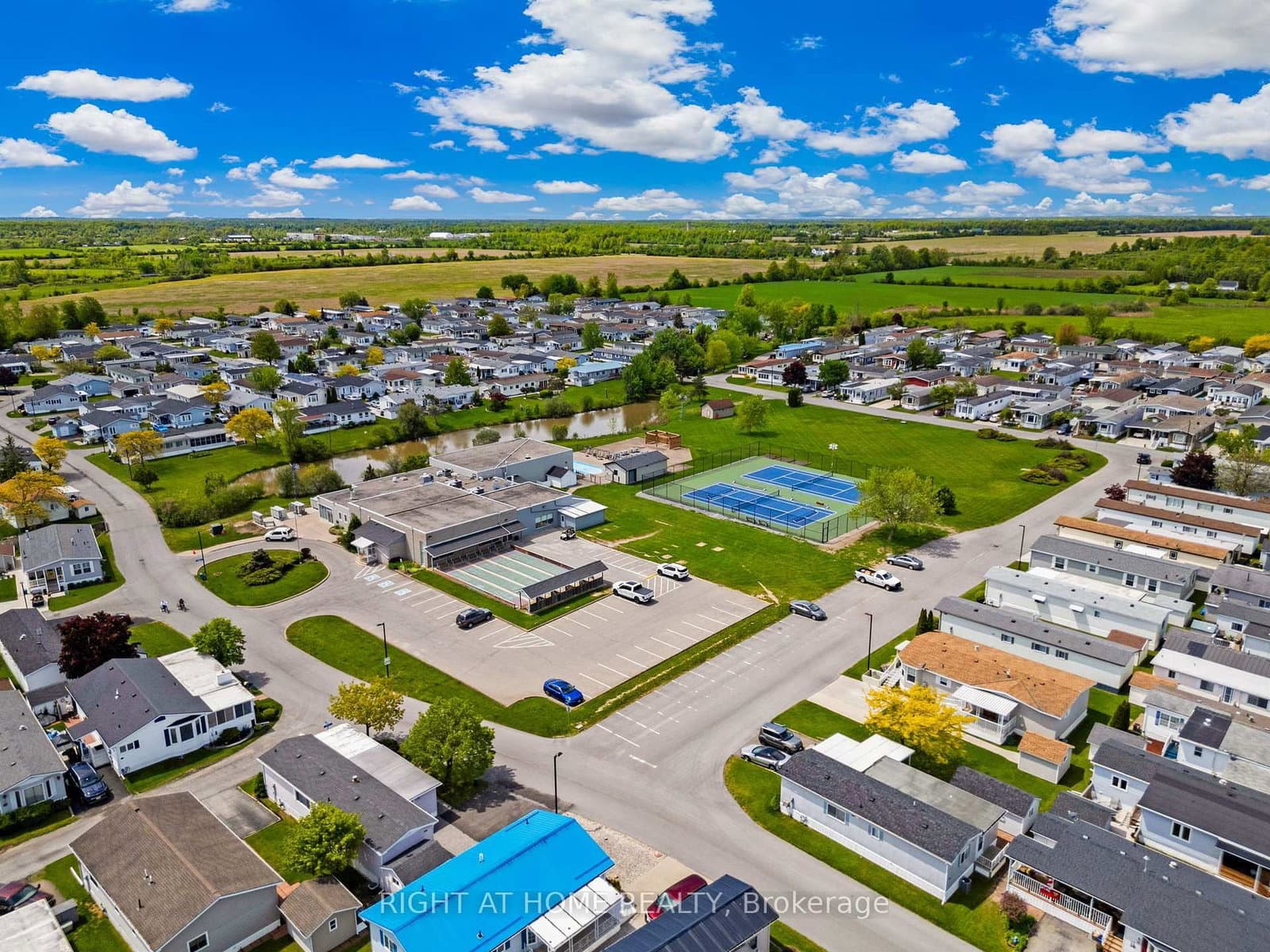 3033 TOWNLINE Road, Unit 8 thumbnail 35