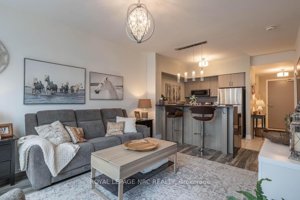 10 Concord Place, Unit 412 thumbnail 3