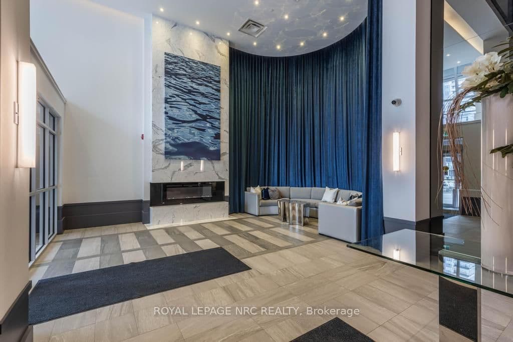 10 Concord Place, Unit 412 thumbnail 32