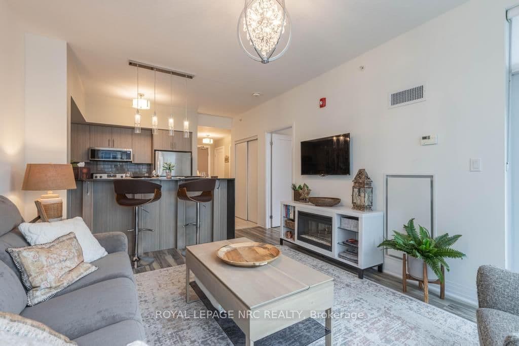 10 Concord Place, Unit 412 thumbnail 9
