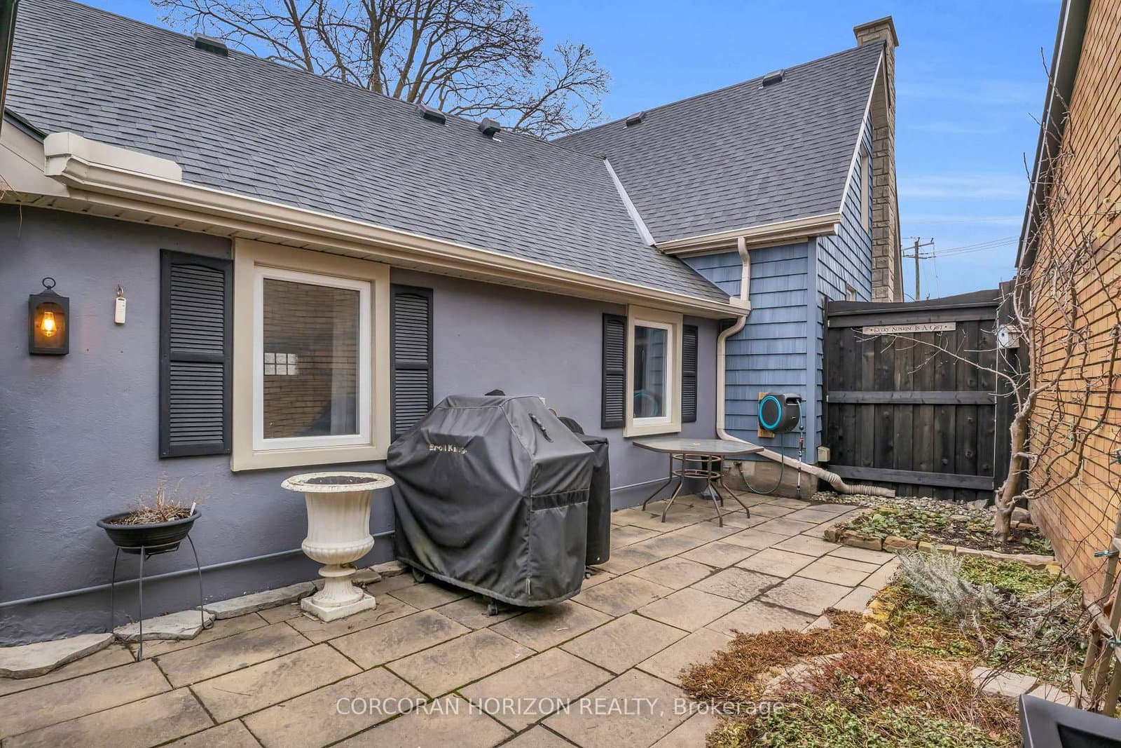 296 Weber Street E thumbnail 29