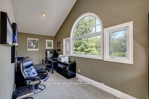 230 Ecclestone Drive thumbnail 27