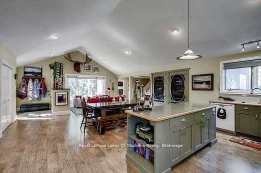 230 Ecclestone Drive thumbnail 11