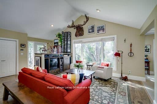 230 Ecclestone Drive thumbnail 6