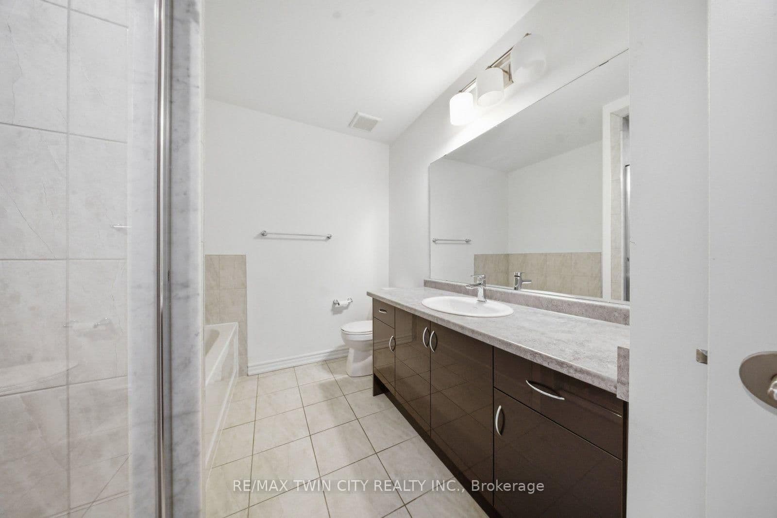 26 Copeman Avenue thumbnail 20