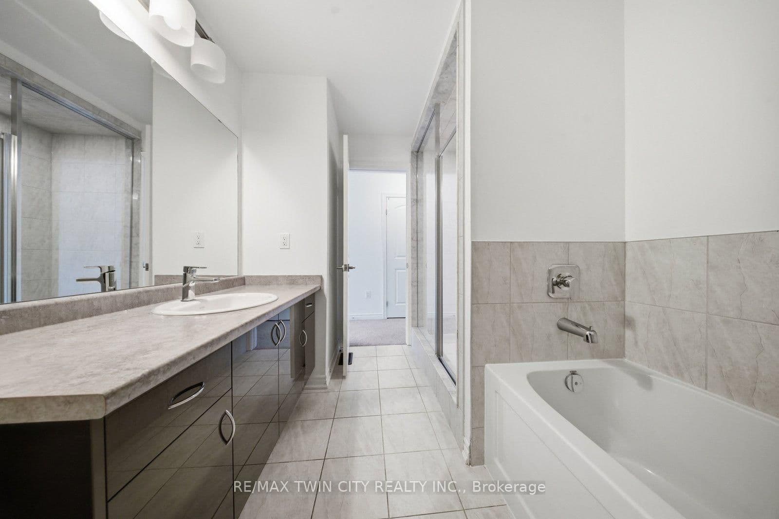 26 Copeman Avenue thumbnail 24