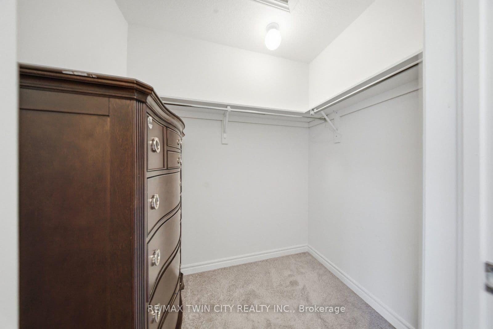 26 Copeman Avenue thumbnail 25