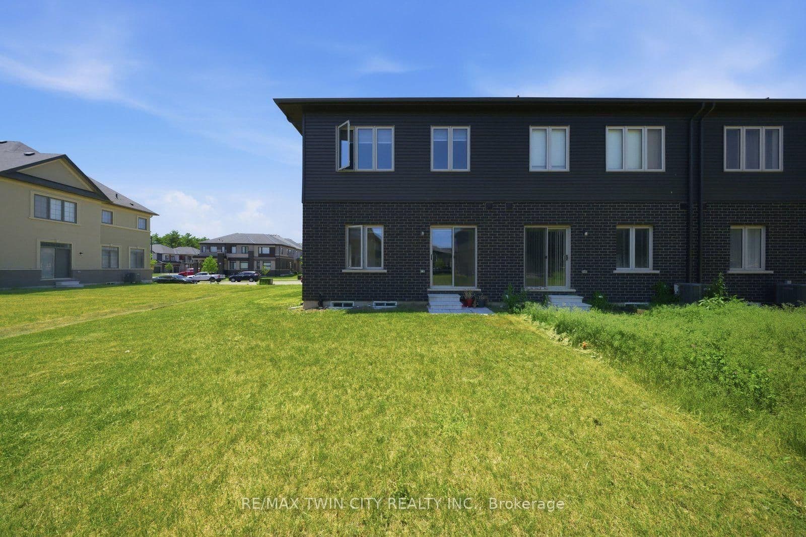 26 Copeman Avenue thumbnail 36