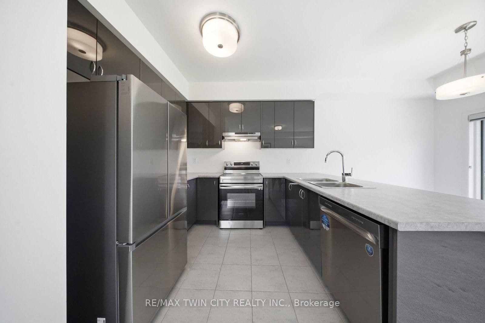 26 Copeman Avenue thumbnail 7