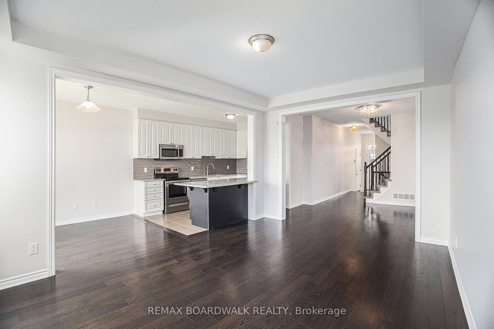 628 MONARDIA Way thumbnail 4