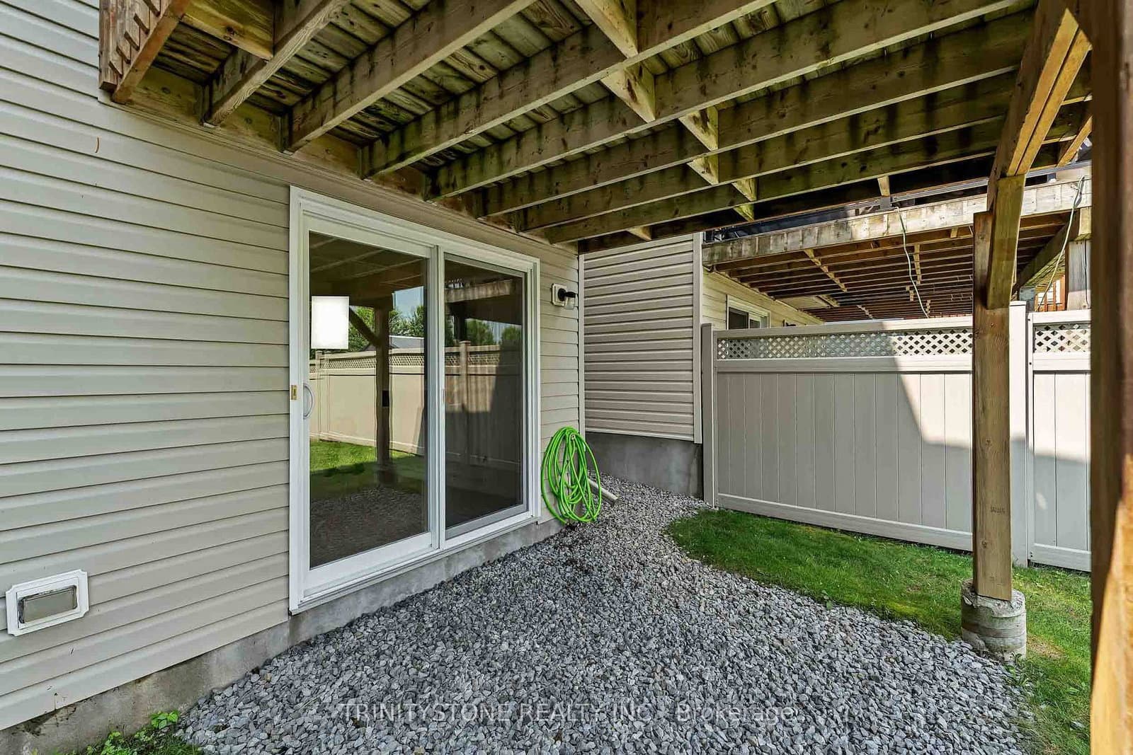 1114 Northgraves Crescent thumbnail 41