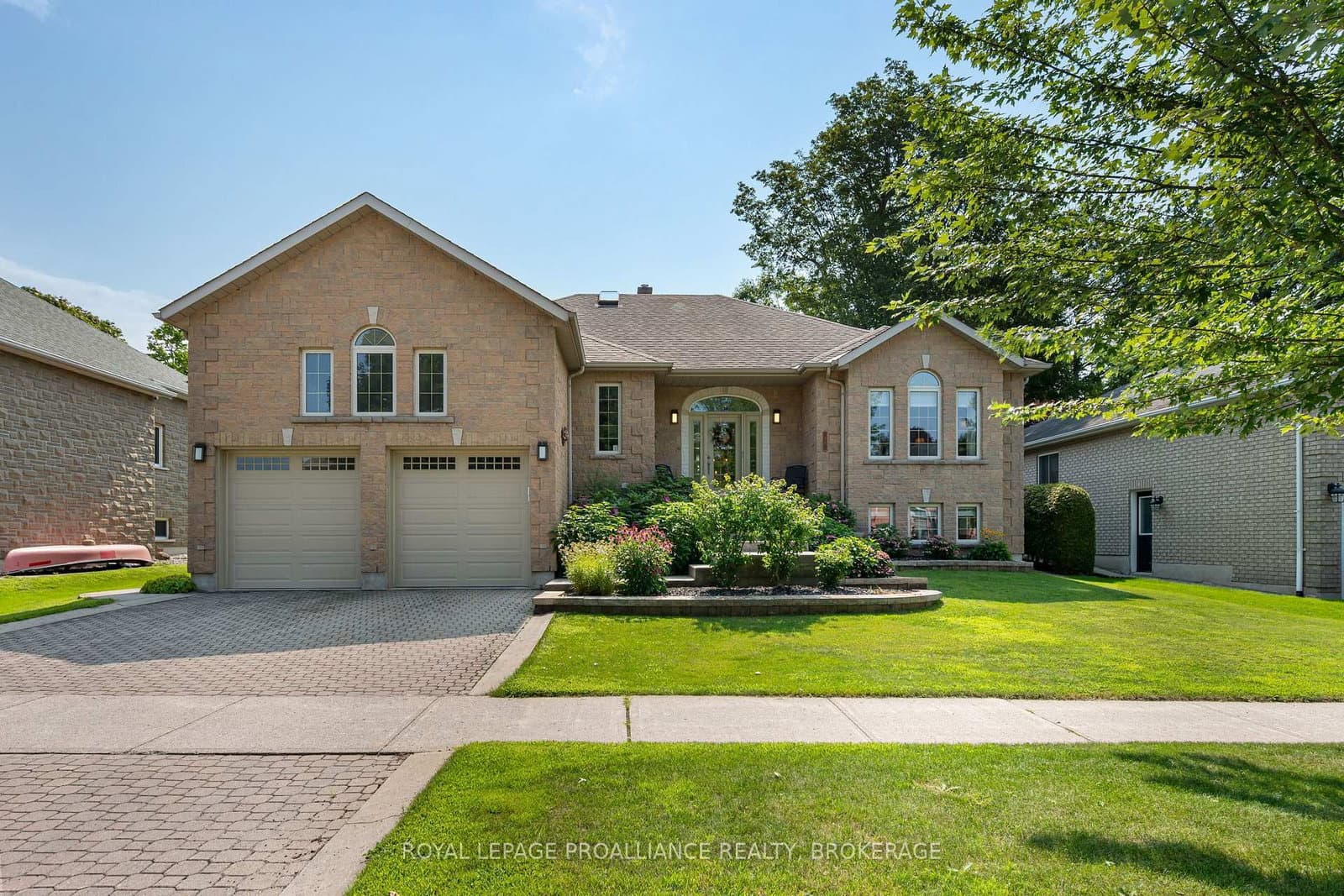 26 Kenwoods Circle - Image 1