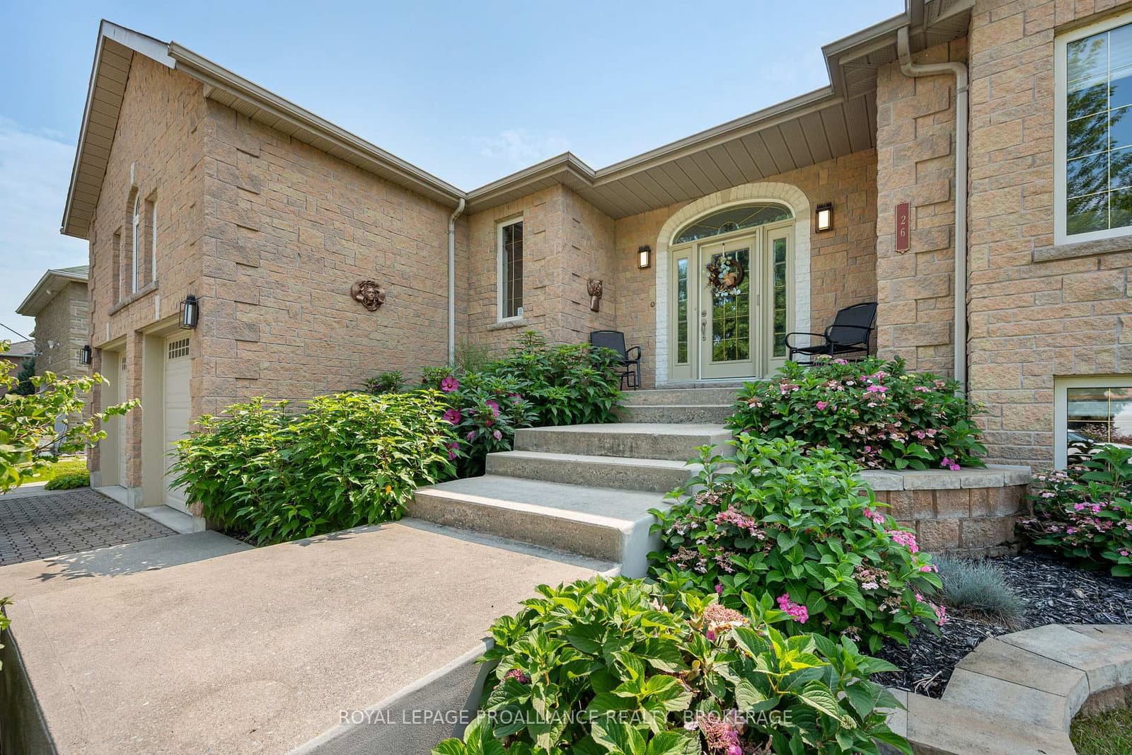 26 Kenwoods Circle thumbnail 3