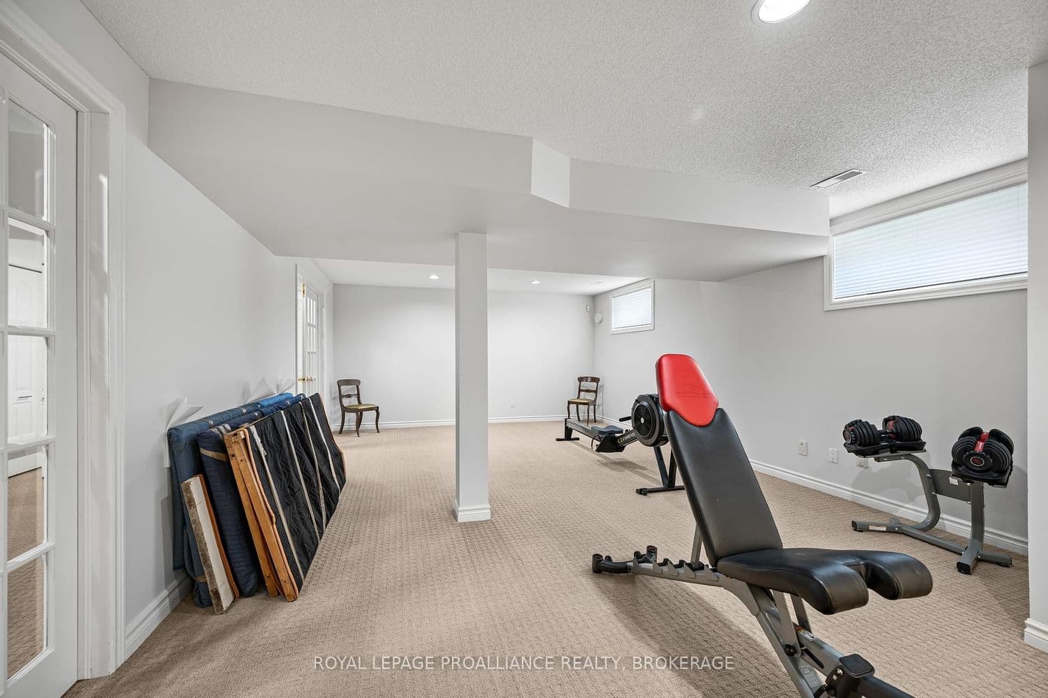 26 Kenwoods Circle thumbnail 33