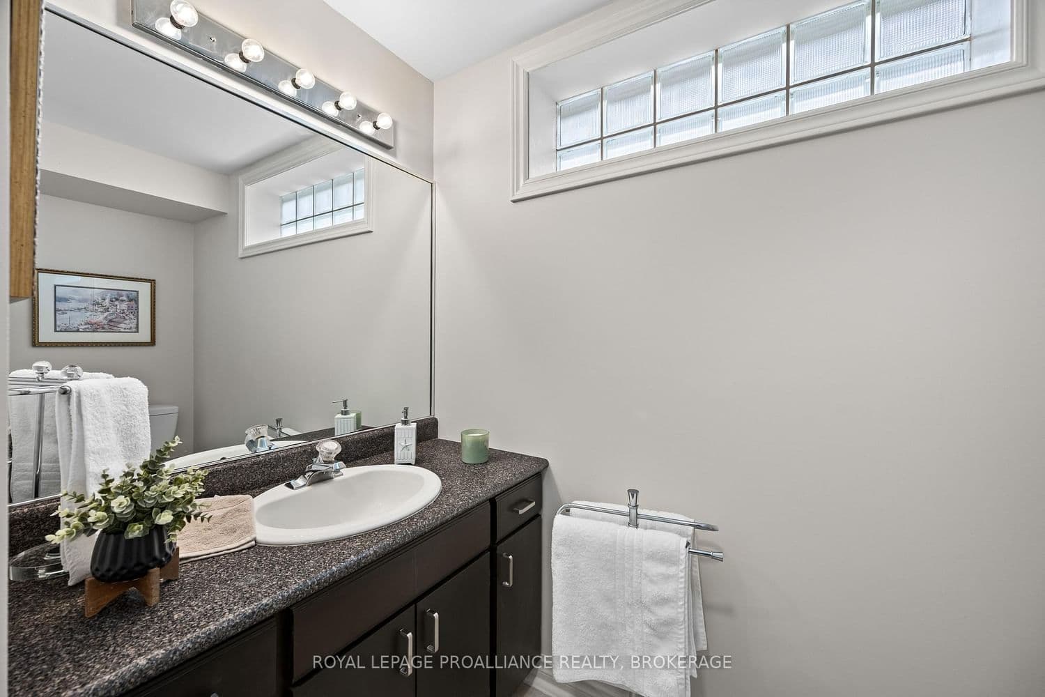 26 Kenwoods Circle thumbnail 37