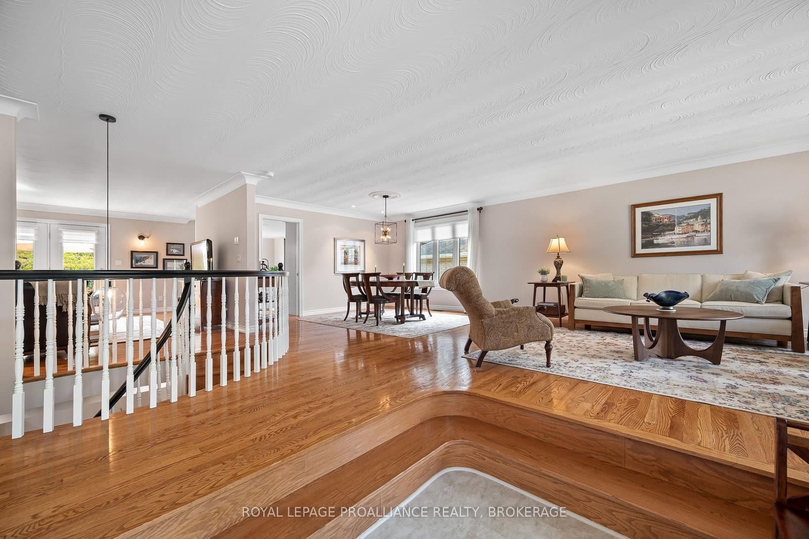 26 Kenwoods Circle thumbnail 4