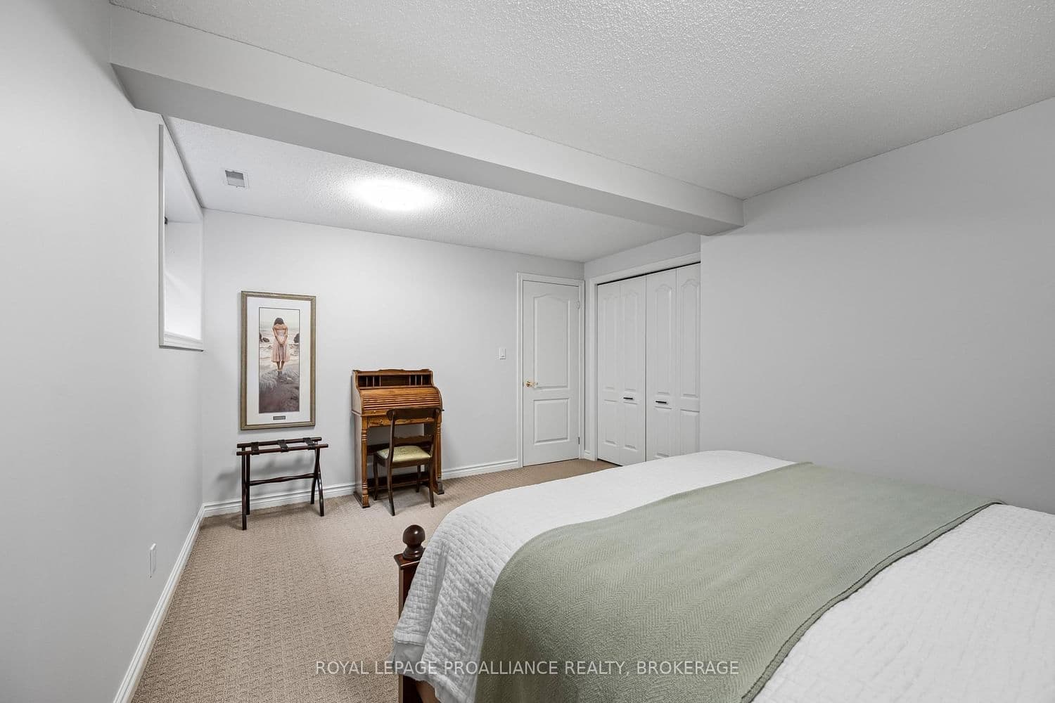 26 Kenwoods Circle thumbnail 40