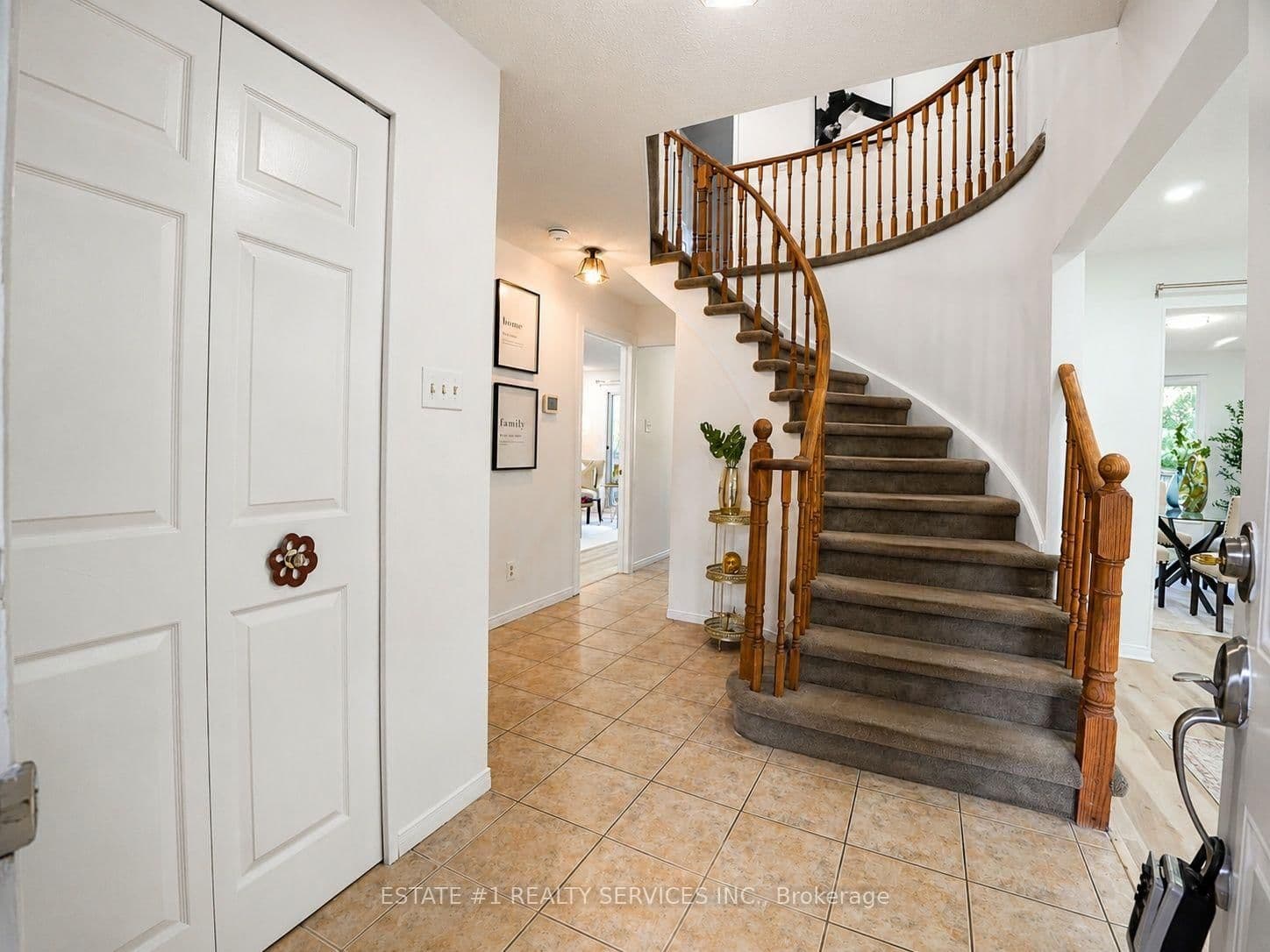 35 Golden Meadow Drive thumbnail 5